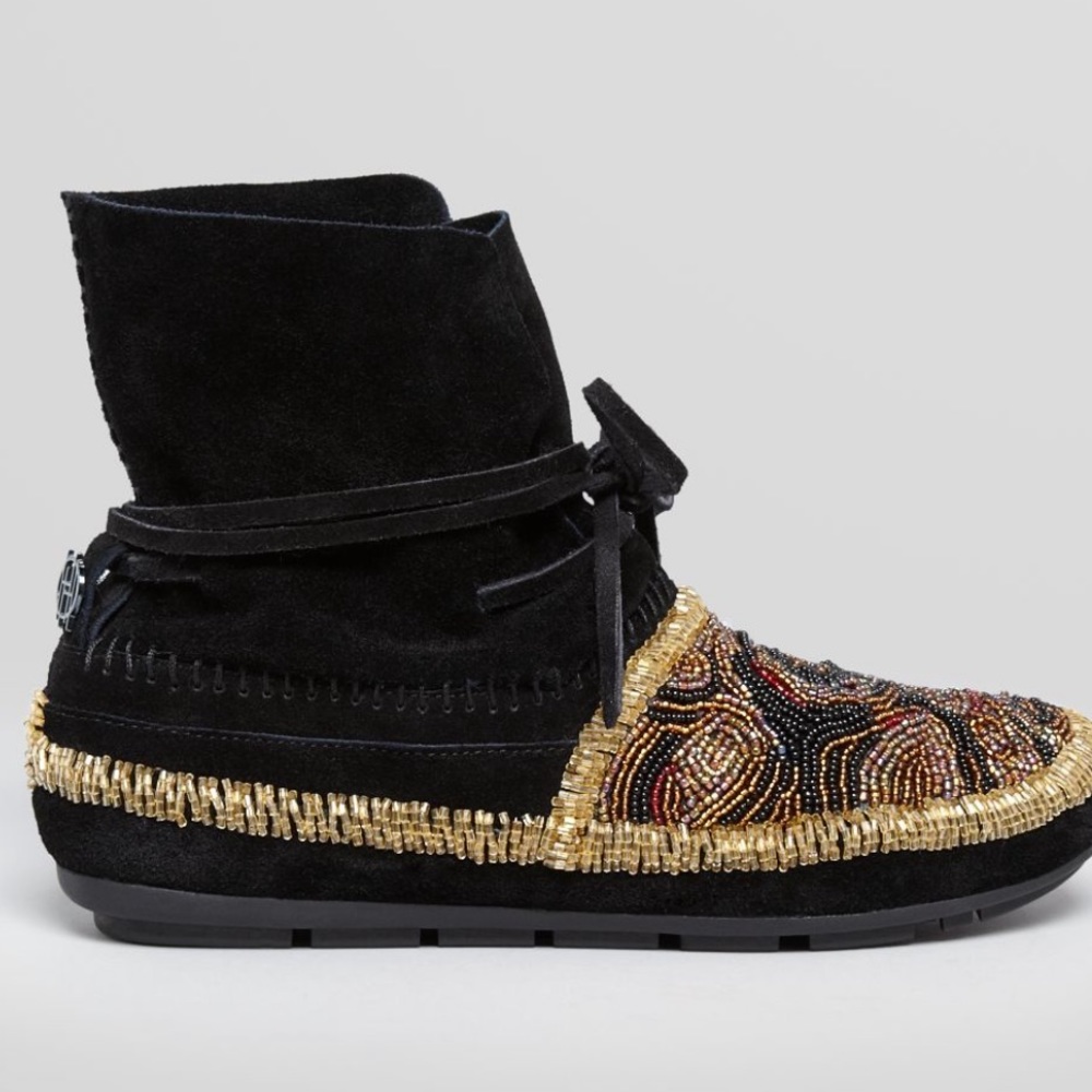 House of Harlow 1960 Moccasin Booties Beaded